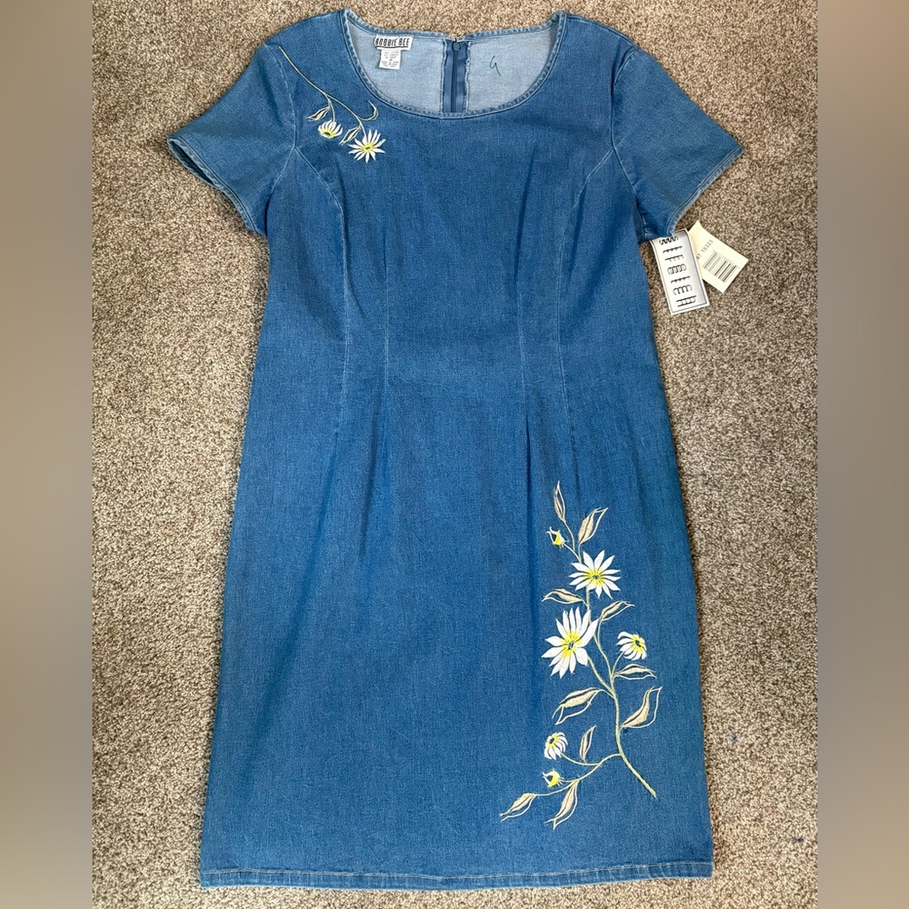 NWT Robbie Bee Embroidered Denim Dress Size 14